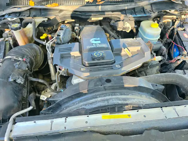 2015 RAM 3500 LARAMIE MEGACAB DUALLY - Photo 5