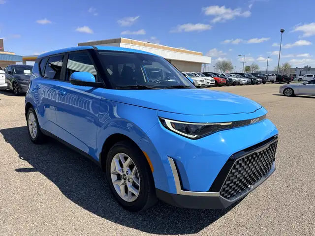 2023 Kia Soul EX - Photo 5