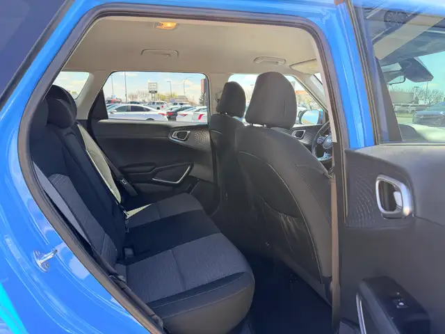 2023 Kia Soul EX - Photo 10
