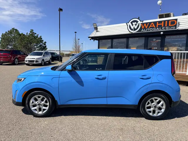 2023 Kia Soul EX - Photo 15