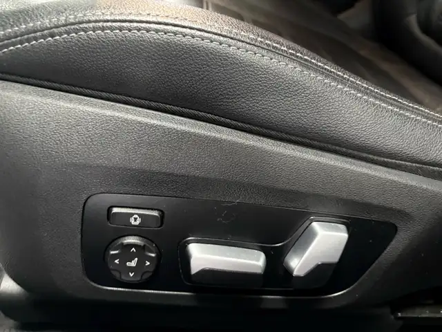 2021 BMW 3-Series M340i xDrive Sedan - Photo 13