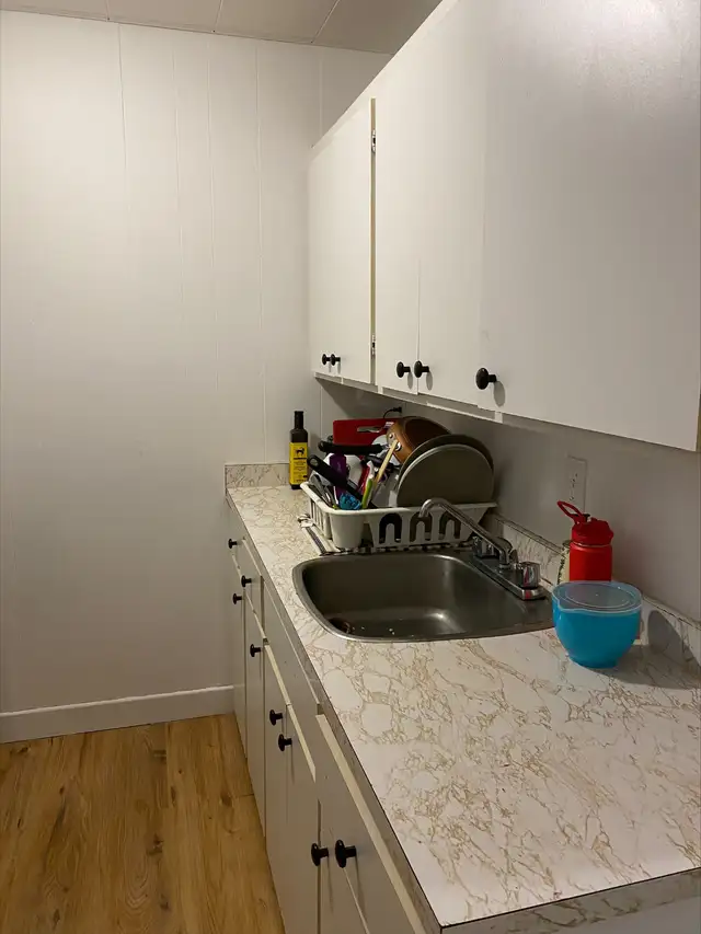 1ER JUILLET, 1 1/2 À LIMOILOU, CHAUF/ÉCLAIRÉ, WIFI, SEMI-MEUBLÉ - Photo 8