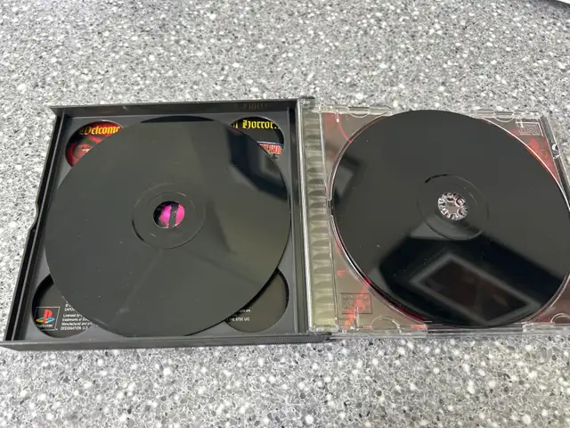 PS1 Resident Evil 2 Sweepstakes - Photo 4