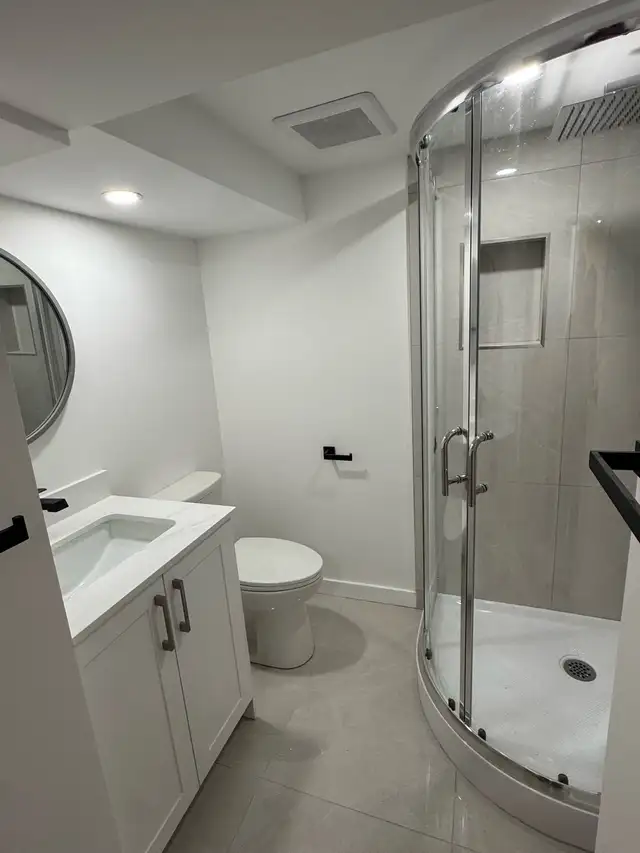 1 BR Apartment Near Oshawa centre and Go station - Photo 5