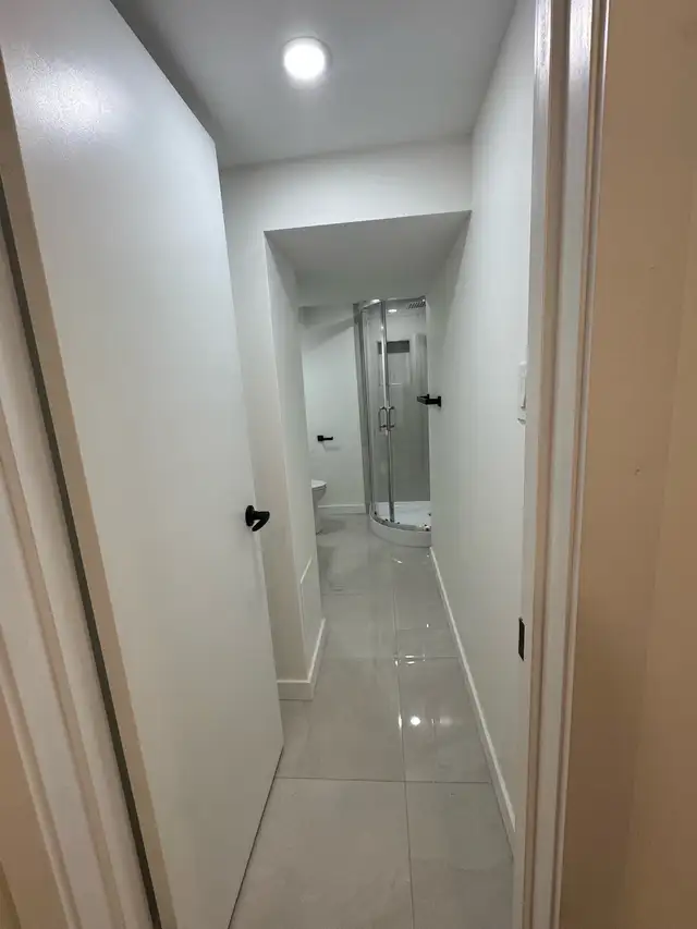 1 BR Apartment Near Oshawa centre and Go station - Photo 7