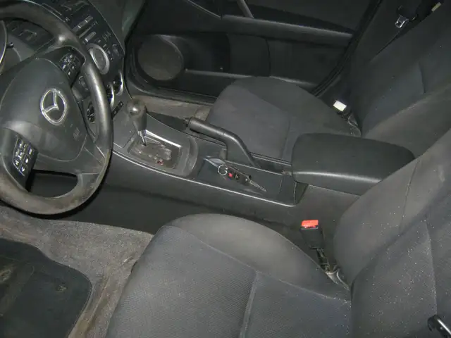 2010 Mazda Mazda3 GS PETIT BUDGET !! - Photo 9