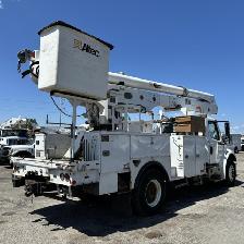 2015 Freightliner M2-106 Altec AA55 Bucket Truck - Photo 3