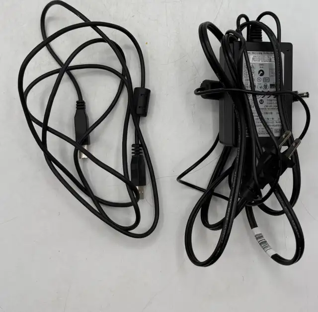 Akai MPC ONE  Music Workstation with USB & Power Cable - Photo 5