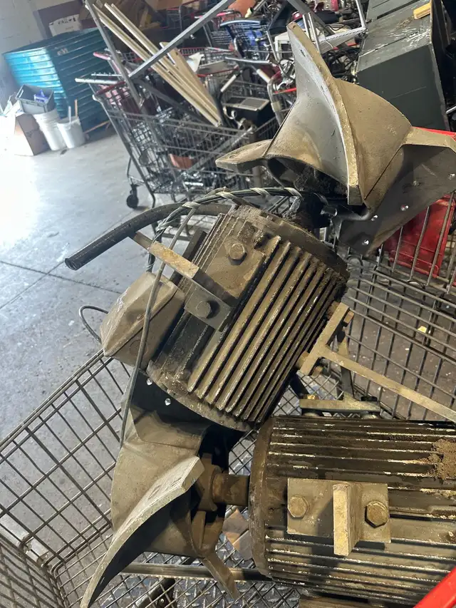 free scrap metal pick up! - Photo 3