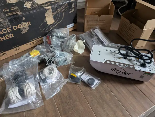 Brand New Skylink Garage Door Opener For Sale - Photo 9
