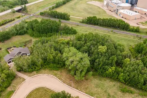 Fully serviced lot 5 in Alix – Ready for your dream home! - Photo 6