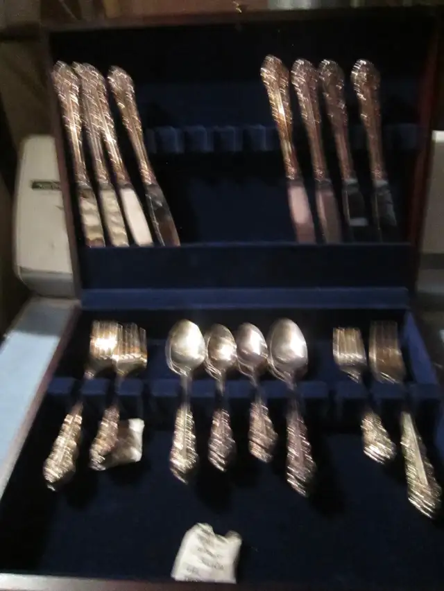#203A  SILVER ARTISTRY silverware set for 8 - Photo 2