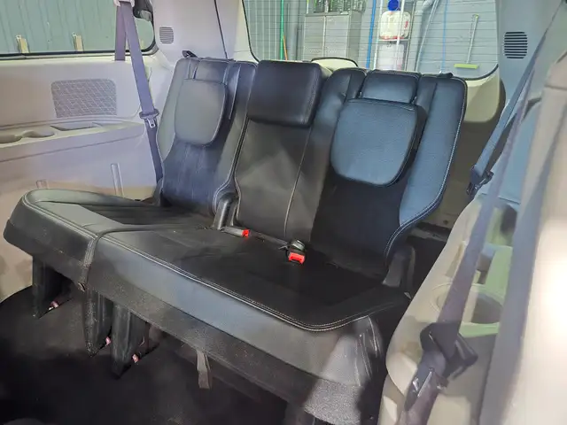 2017 DODGE GRAND CARAVAN SXT PRENIUM PLUS-76.00$/SEM-STOW AND GO - Photo 12