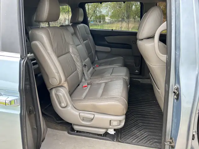 2011 Honda Odyssey - Photo 7