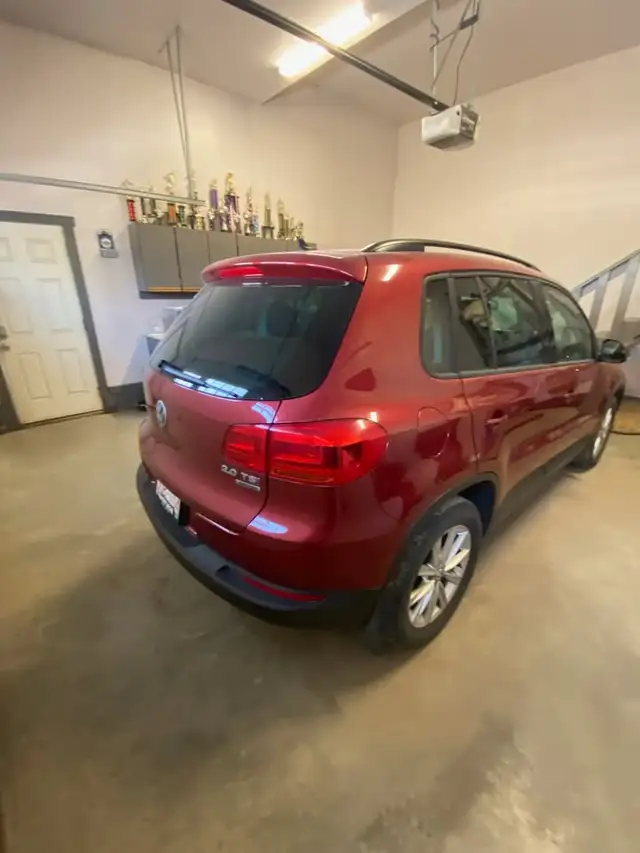 2015 VW Tiguan - Very Clean - 190,450kms - $10,000