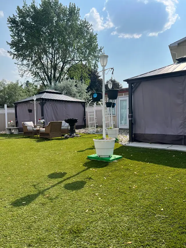 FREE ROOM FOR RENT WITH CHANCE TO MAKE $1000 A WEEK! - Photo 7