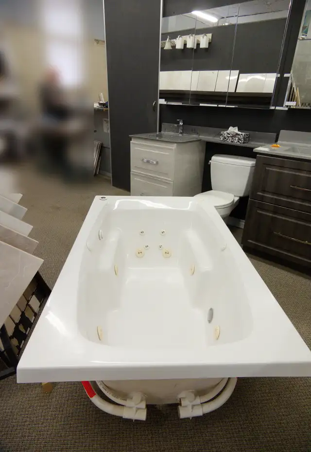 Tubco Super Jacuzzi-Display Model for sale - Photo 2