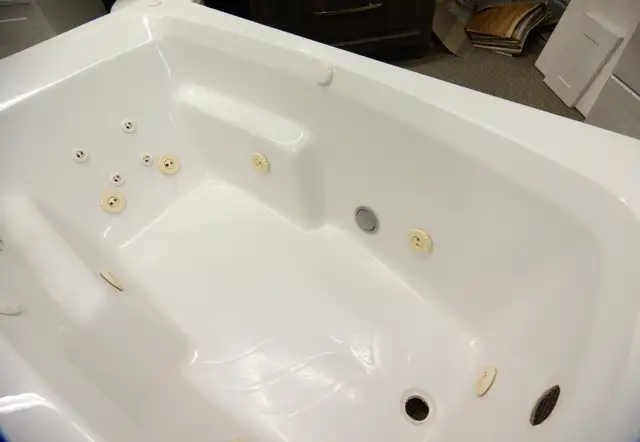 Tubco Super Jacuzzi-Display Model for sale - Photo 6