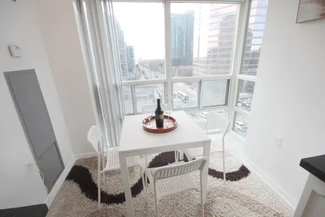 2 bed room condo for sale yonng / finch north york - Photo 8