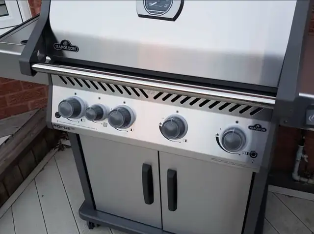 BBQ Assembly - Photo 3