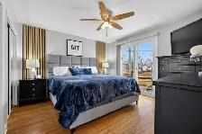 FOR SALE: Beautiful Bi-Level in Westwood on Huge Pie-Shape Lot! - Photo 5