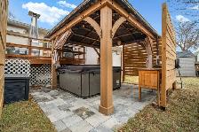 FOR SALE: Beautiful Bi-Level in Westwood on Huge Pie-Shape Lot! - Photo 8