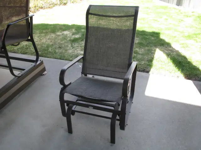 Chaise Bercante sur bille - Photo 2