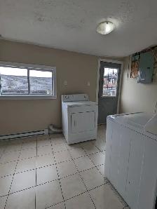 262 King St East - 4BR Uptown, H L incl, Parking, W/D, Balcony - Photo 5