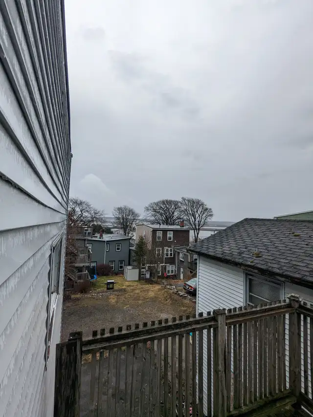 262 King St East - 4BR Uptown, H L incl, Parking, W/D, Balcony - Photo 13