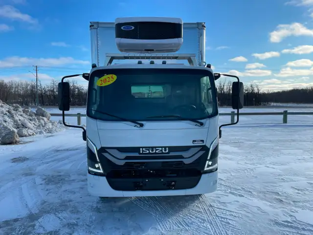 2025 Isuzu NRR Refrigerated / Heated / Liftgate - Photo 6