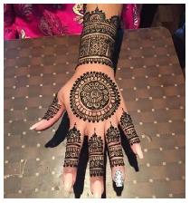 BEST HAIR MAKEUP $110 HENNA $5 FACIALS $75 TEXT NOW LAST MIN TOO