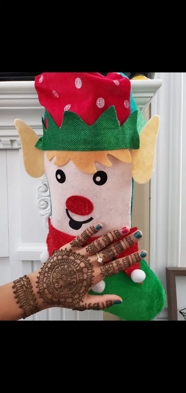 BEST HAIR MAKEUP $110 HENNA $5 FACIALS $75 TEXT NOW LAST MIN TOO - Photo 4