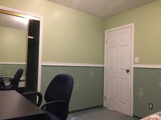 Room for rent near LRT station - Photo 3