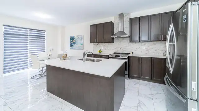 House for lease - Photo 4