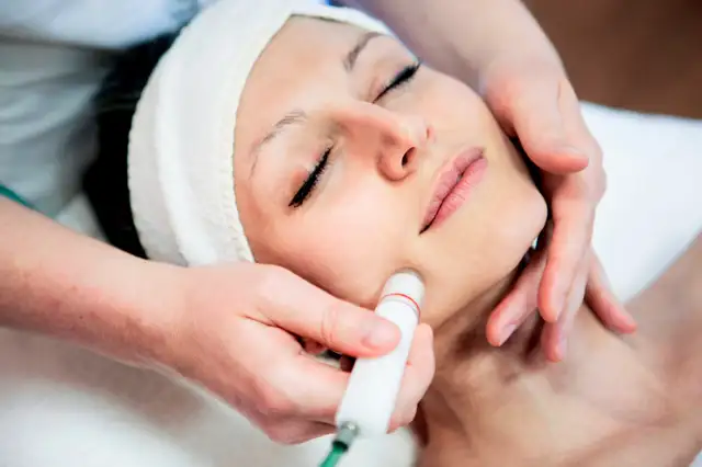 AVAILABLE 4 SAME DAY TRAVEL $110 HAIR MAKEUP HENNA $7 FACIALS 75 - Photo 4