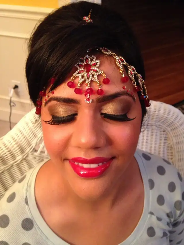 AVAILABLE 4 SAME DAY TRAVEL $110 HAIR MAKEUP HENNA $7 FACIALS 75 - Photo 6