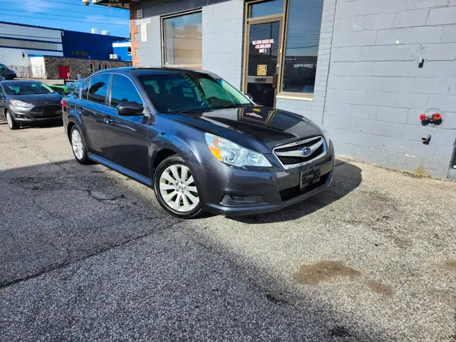 2011 Subaru Legacy   certified - Photo 3