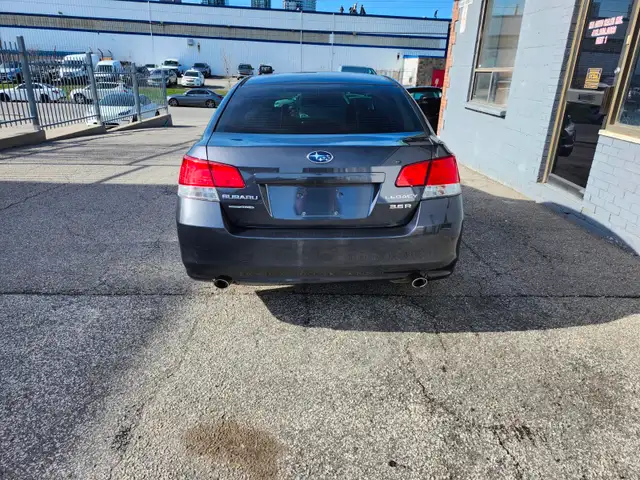 2011 Subaru Legacy   certified - Photo 7