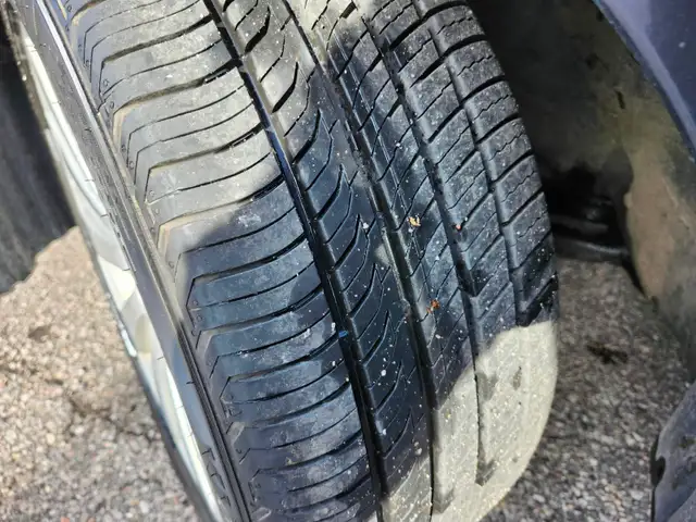 2011 Subaru Legacy   certified - Photo 11