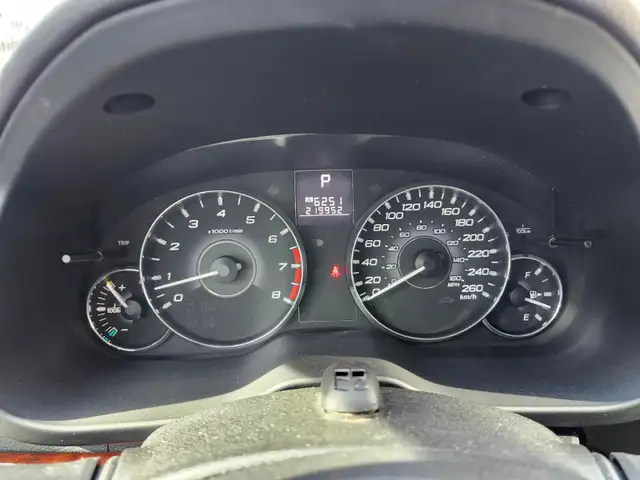 2011 Subaru Legacy   certified - Photo 15