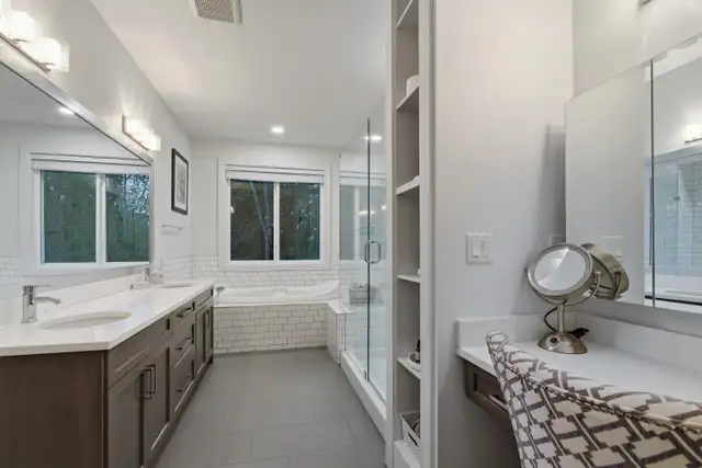 For Sale 4417 Emily Carr Place, Abbotsford - Photo 2