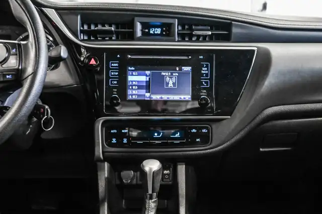 2019 Toyota Corolla LE | Bluetooth | Caméra | Sièges Chauffants - Photo 19