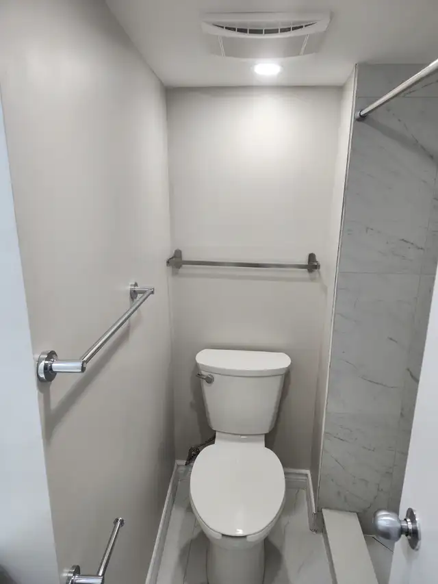 $1650 plus utilities Renovated &Spacious 2 bedrooms - Photo 7