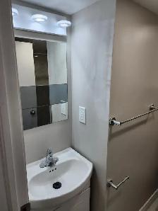 $1650 plus utilities Renovated &Spacious 2 bedrooms - Photo 8