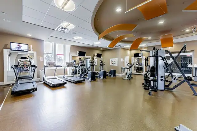 Great  1 Bedroom in The James Cooper Mansion by Tridel - Photo 15