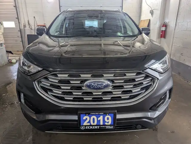 2019 Ford Edge SEL WITH NEW TIRES! - Photo 3