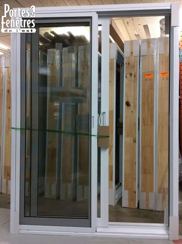 5PPD Porte Patio PVC Verre Low-E Droite ou Gauche 58 1/2 X 81