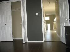 Beautiful Westside Two-Bedroom House (Top Floor, Private Yard) - Photo 7