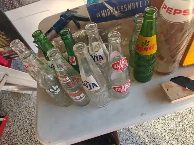 vintage pop bottles - Photo 2