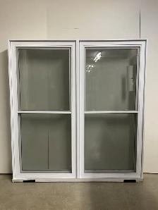 10854JGP Fenêtre Jumelée  PVC 2 sect Guillotine double 64 x 68